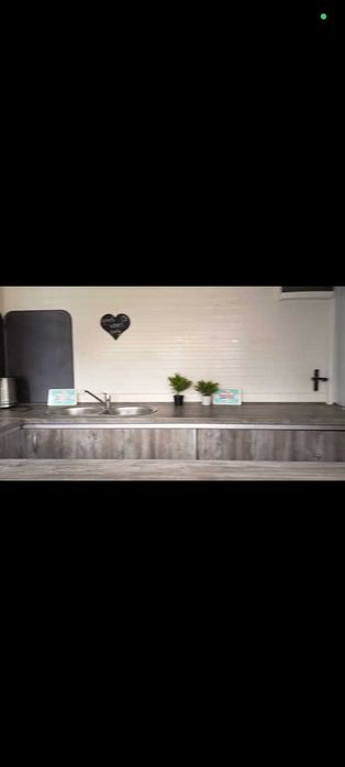 Vând rulotă fast food