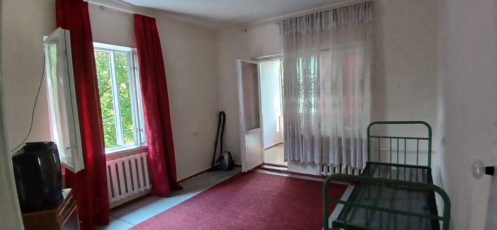 BEZ MAKLER !!! Chilonzor tumani 19kv da 2-xonali uy ijaraga beriladi