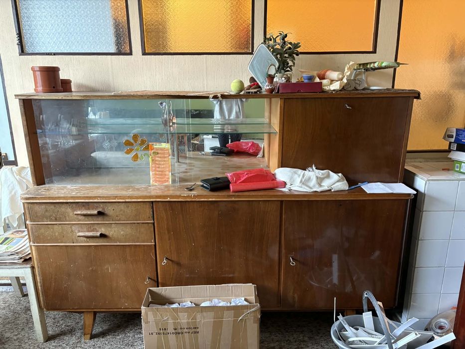 Подаряват се мебели