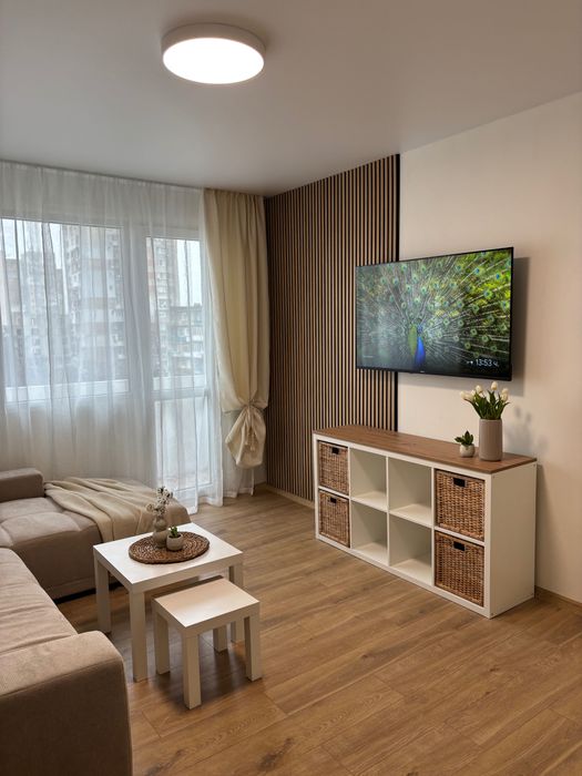 Тристаен апартамент под наем жк.Трошево