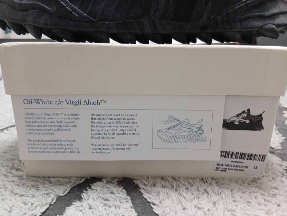 Off White ODSY 1000 / Premium / Full Box