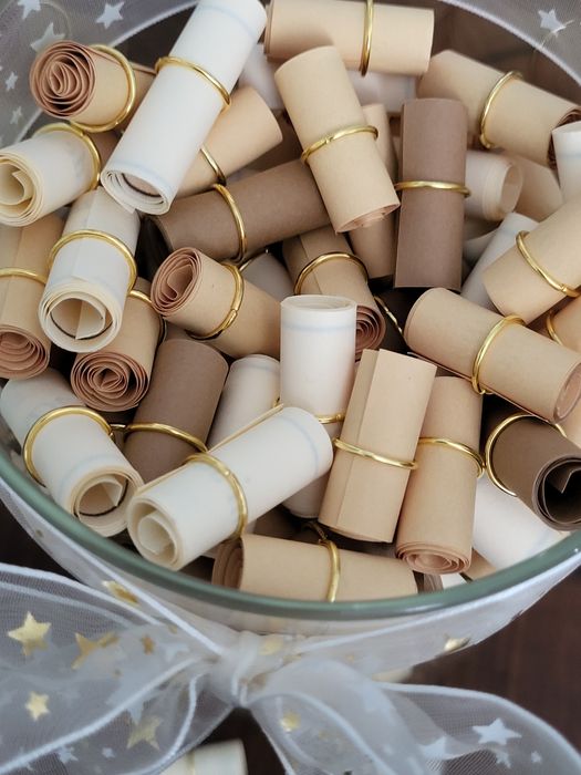 Borcan cu 330 versete biblice