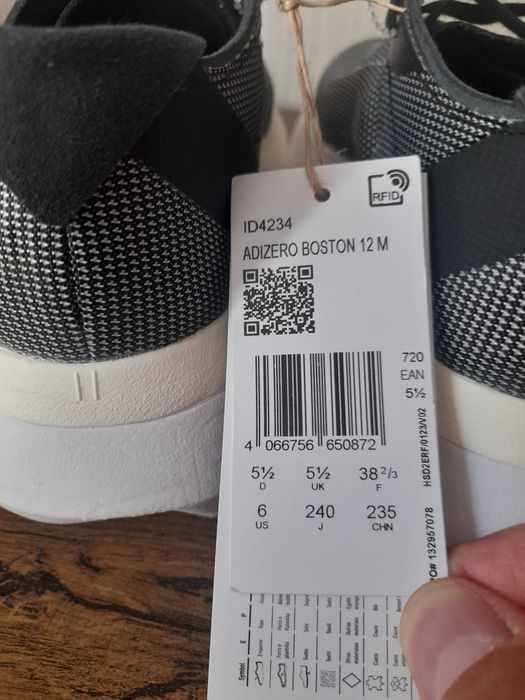 Adidas Adizero Boston 12 маратонки 38 номер.