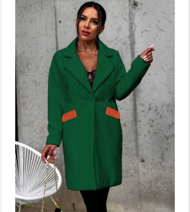 Ново палто XS тъмно зелено