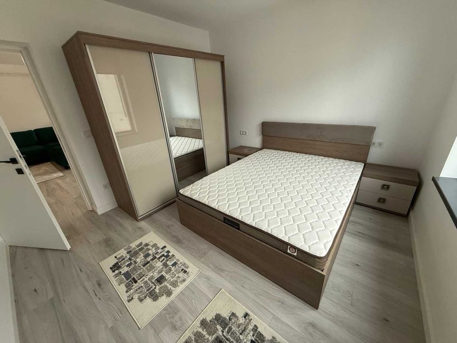 Inchiriez Apartament Modern 3 Camere Zona Bradet