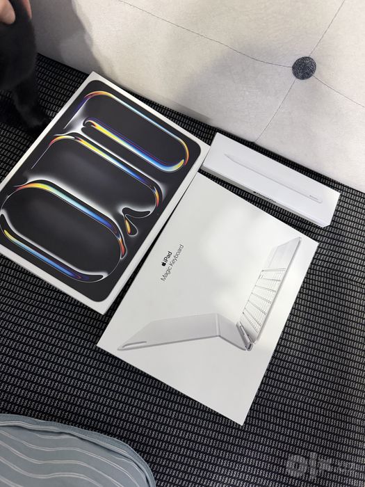 iPad Pro 11-inch (M5)
