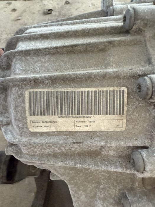 Cutie transfer maserati levante 2019