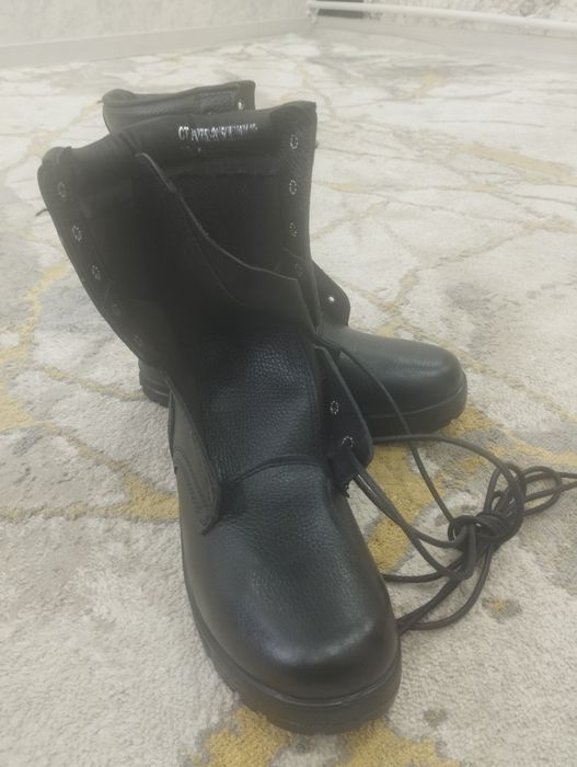 Берцый летный 43 р