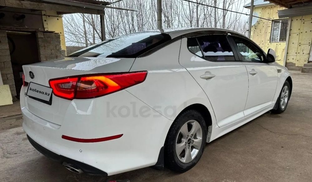 Продам кия к5 дешеле рвночной