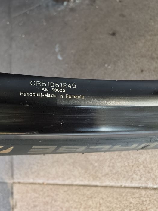 Шосейни/Гравел Капли  MAVIC AKSIUM DISC 700С 12х100  12х142/10х135