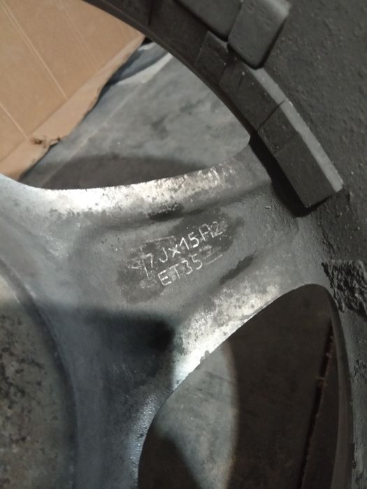 Продам колесо R 15