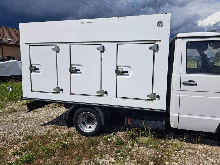 Vand IVECO daily2500 35/10/11 cub frigorific dubă izoterma lada bena container depozitare izolat frigo dezmembrez  piesa motor cutie viteza cabina