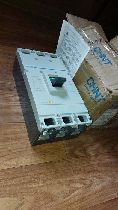 Автоматические  выключатель