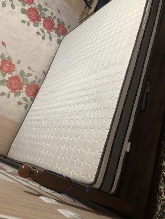 Кровать кованная