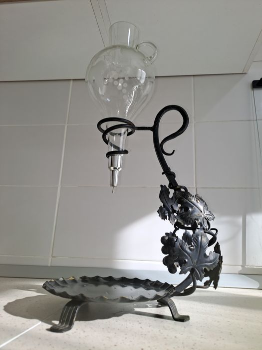 Aerator pt vin. In stare buna.