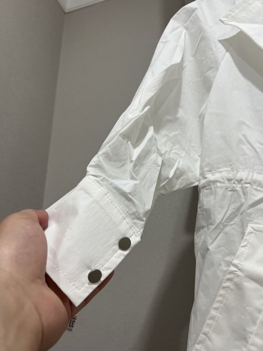 Ветровка,накидка кто как хочет и  второе Короткий плащ