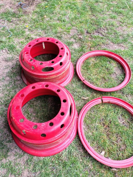 Vând jante cu inel R20 pt camion sau remorca