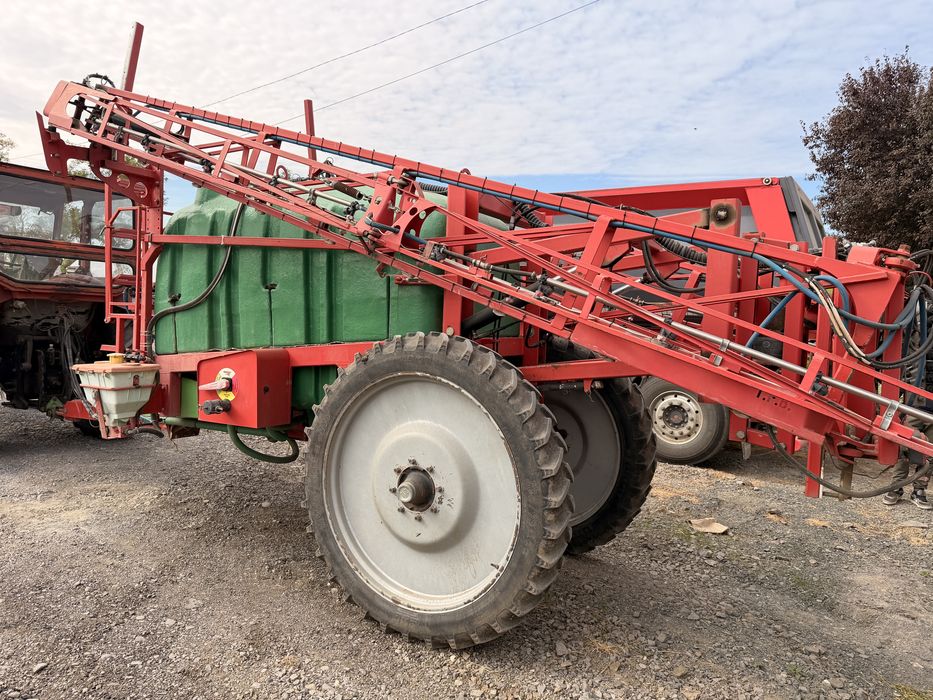 Met de erbicidat Tehnofavorit 3000L