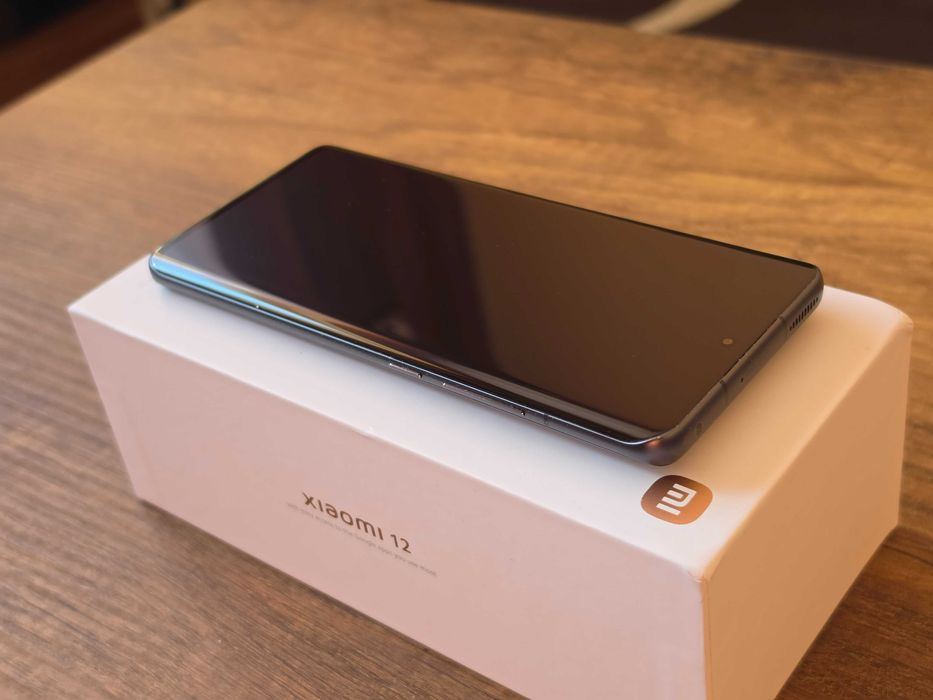 Xiaomi 12 Gray Dual Sim - 12 GB RAM / 256 GB ROM