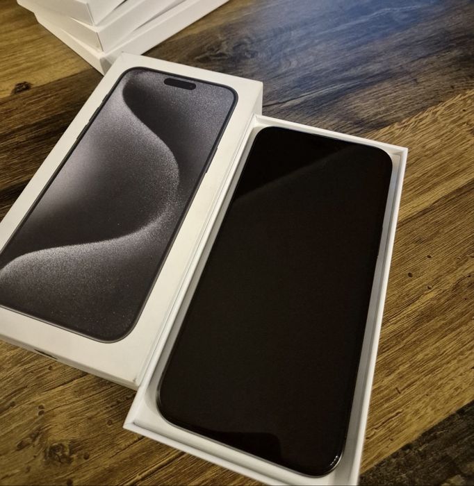 iphone 15 PRO  256 GB  98% Bateria  Accept Schinburi