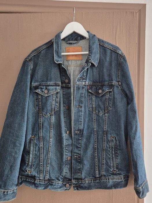 Джинсовая куртка Levi's