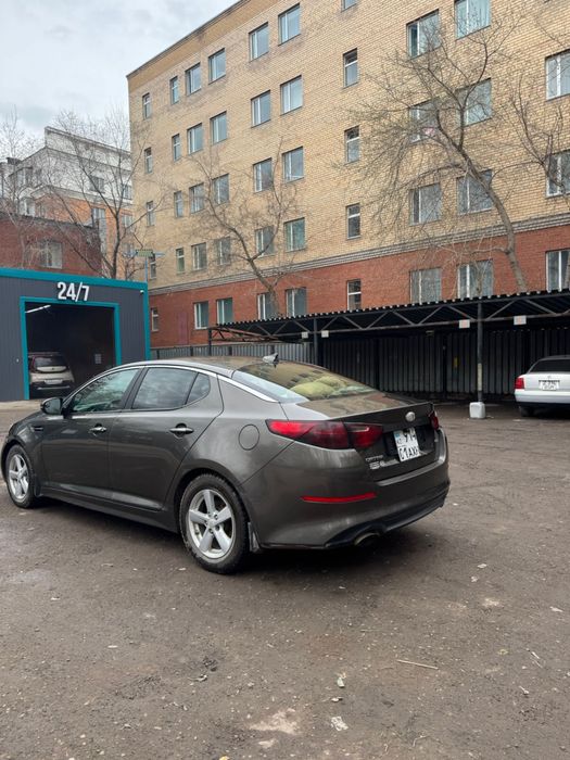 Продается легковая машина Kia Optima