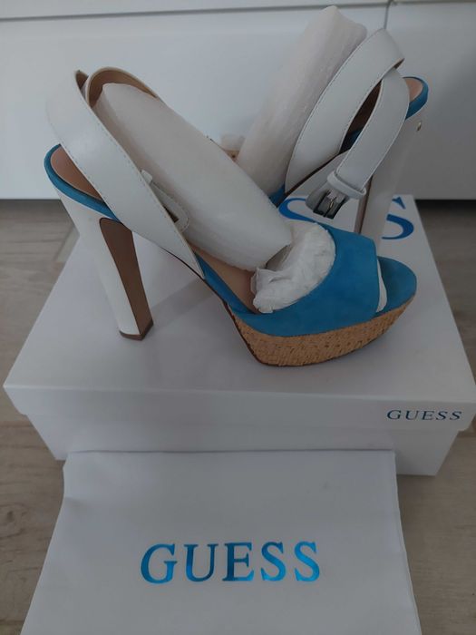 Sandale din piele naturala Guess