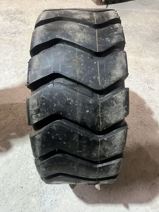 Шины на погрузчик 16/70-24