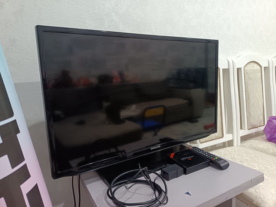 Продам бу телевизор