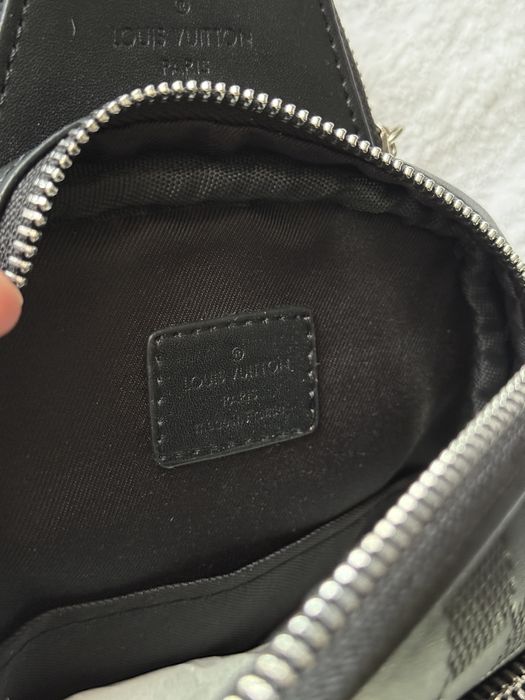 Louis Vuitton – мъжка crossbody / sling чанта