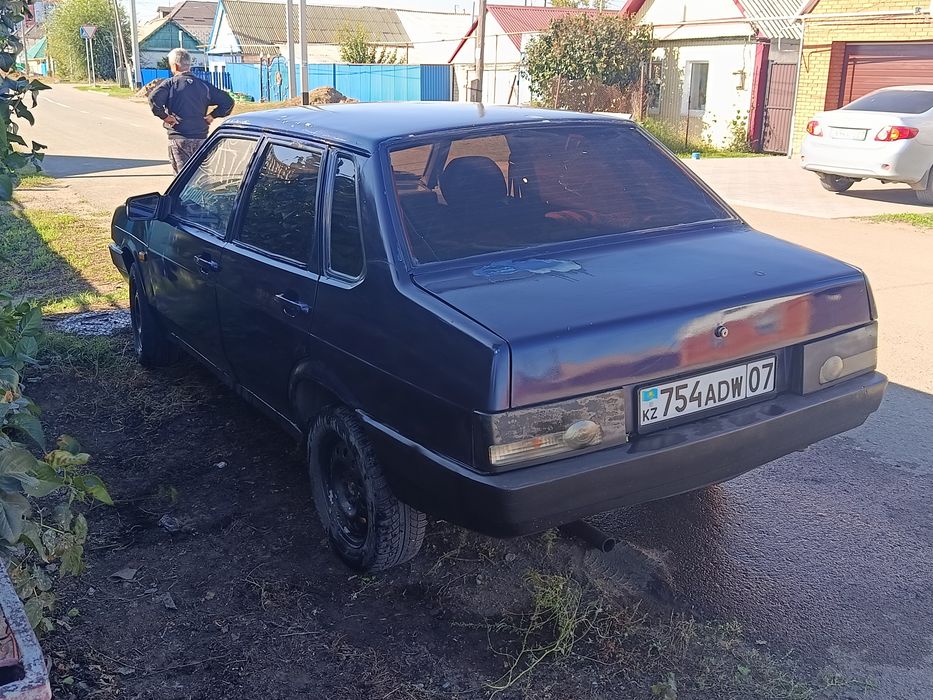Продам ваз 21099