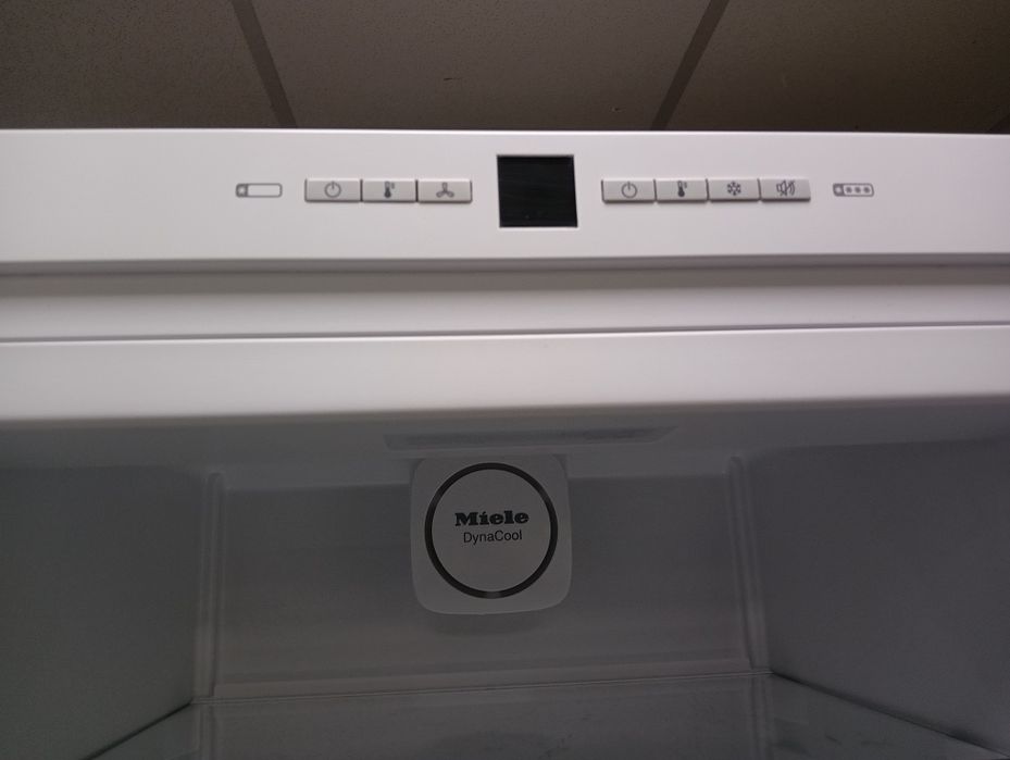 Комбиниран хладилник с фризер Миеле Miele A+++ 2години Гаранция!