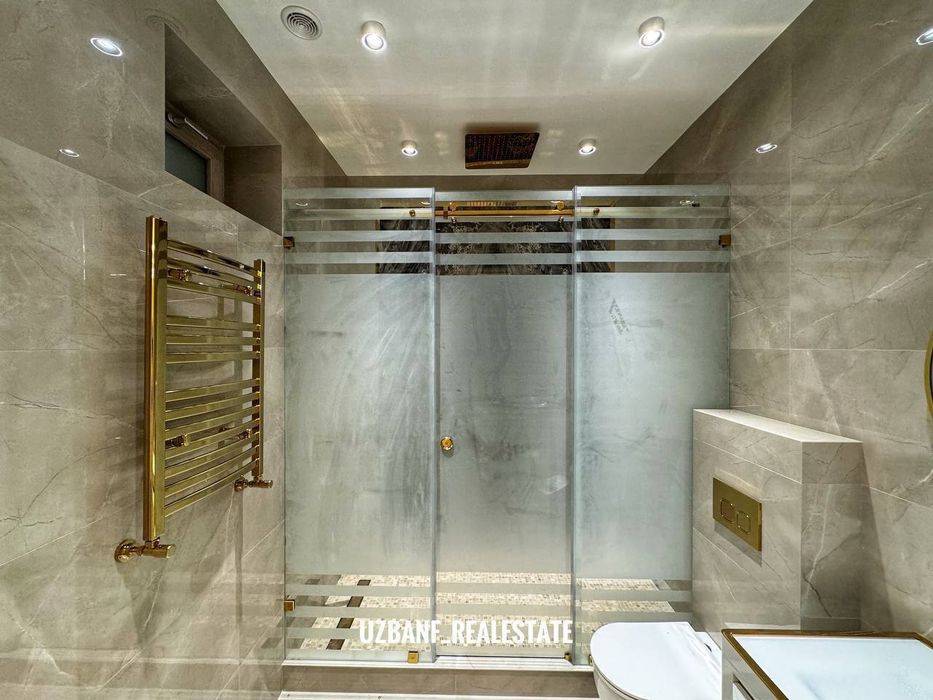 Срочно Срочно продаётся ЛЮКС Дом самом центре города