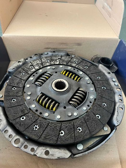 Kit set complet ambreiaj LUK toyota land cruiser