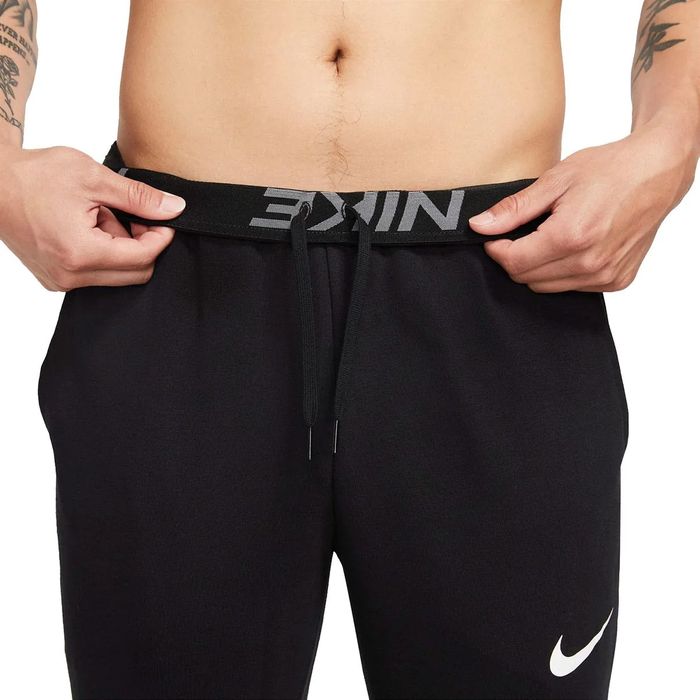 Спортно долнище Nike Dri-FIT Men's Tapered Training Pants