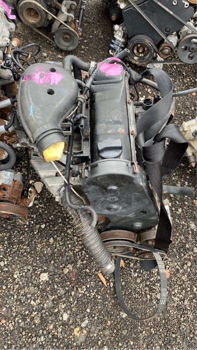 Двигатель  каробка навесной из Европы