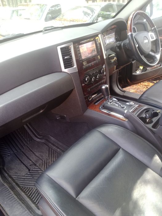 На Части Jeep grand cherokee 3.0/CRD /218kc/4x4/facelift