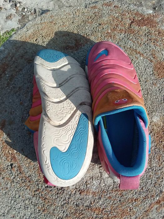 Adidasi Nike pentru fete, model rar, nr 35
