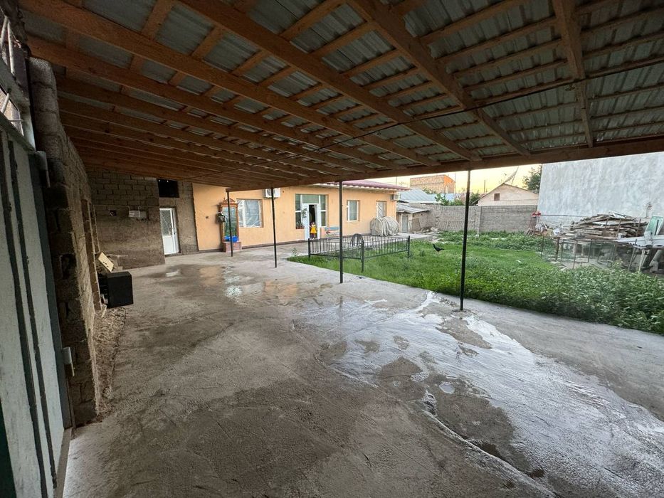 Ховли сотилади срочно!!!