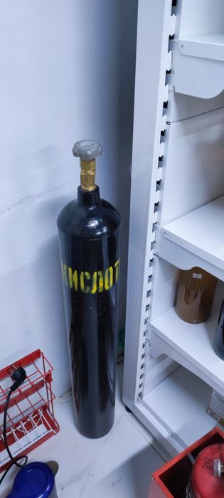 Заправленный баллон CO₂ 20 л