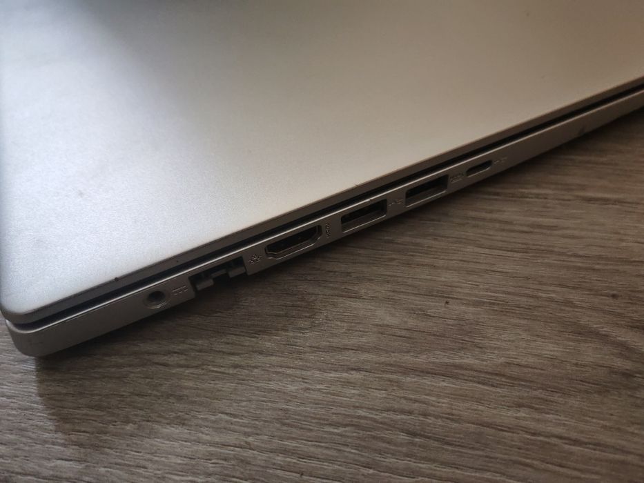 Laptop Acer i5 10210U