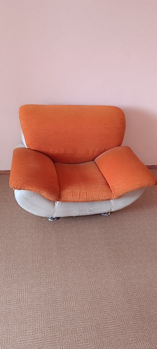 Отдам даром, стенка