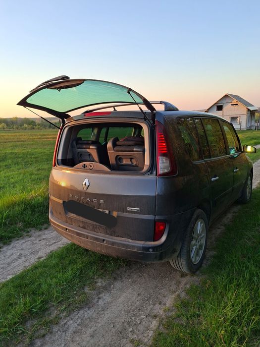 Vand Renault espace cu 7 locuri