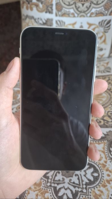 Iphone11 oq rang 256 talik