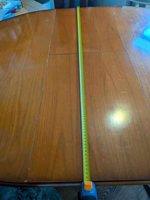 Colțar și Masă Extensibilă Clasică din Lemn (Ovală / Rotundă) – 115-154 cm