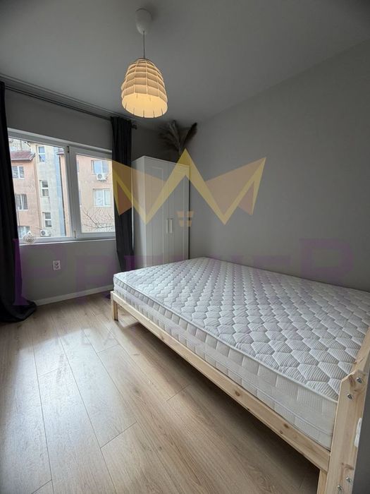 Дава се под наем Етаж от къща в Варна, Цветен квартал - 70 кв.м за 498.27 € - Снимка #9
