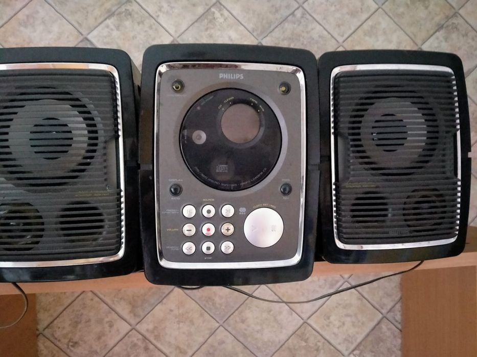 Музыкальный центр