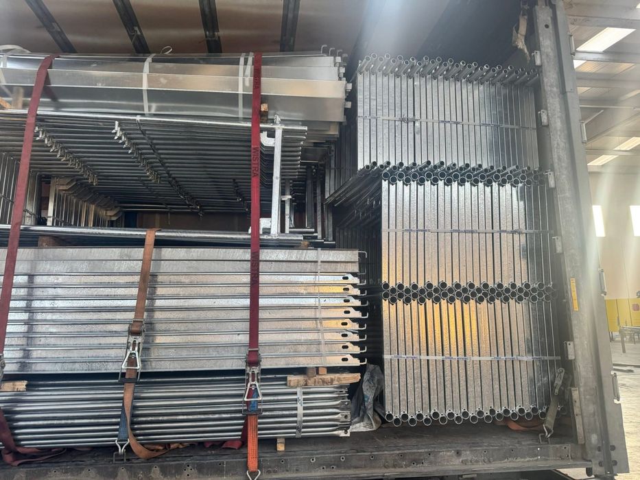 Строително скеле под наем