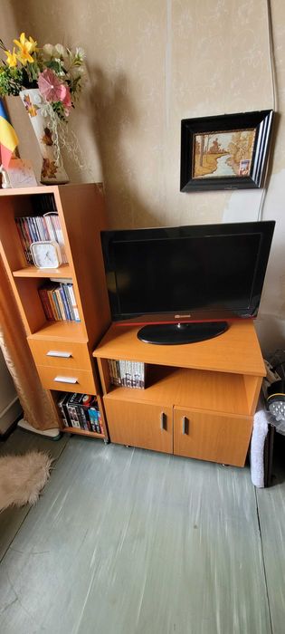 Canapele extensibile si corpuri mobilier