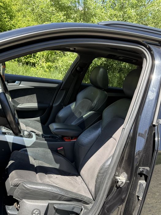 Vand Audi S-Line a4b8 2012